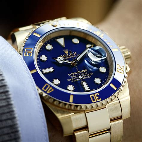 rolex submariner 18 ct yellow gold.